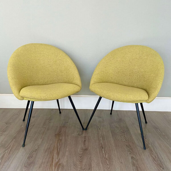 Paire de fauteuils Pelfran